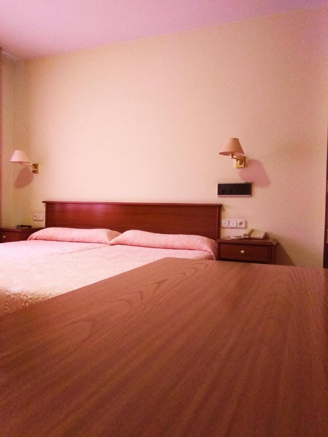 Hotel Capital De Galicia Santiago de Compostela Eksteriør billede
