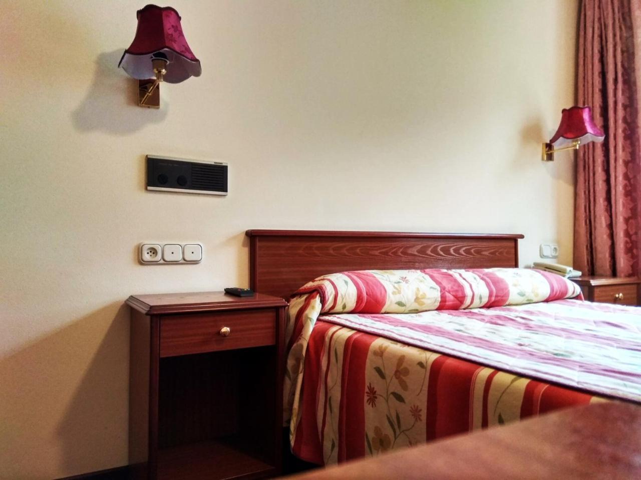 Hotel Capital De Galicia Santiago de Compostela Eksteriør billede